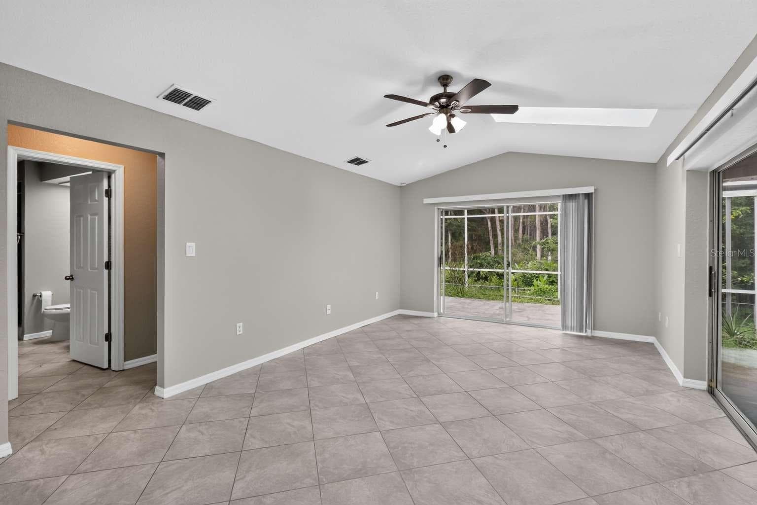 Single Family Residence at 9504 VIA SEGOVIA, NEW PORT RICHEY, photo 10 of 20