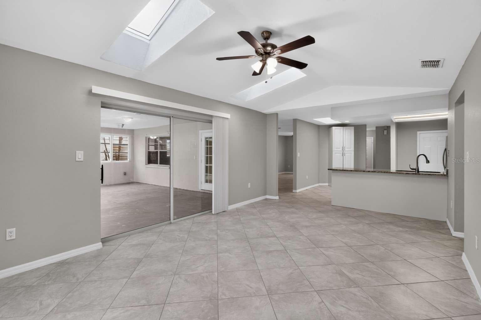 Single Family Residence at 9504 VIA SEGOVIA, NEW PORT RICHEY, photo 11 of 20