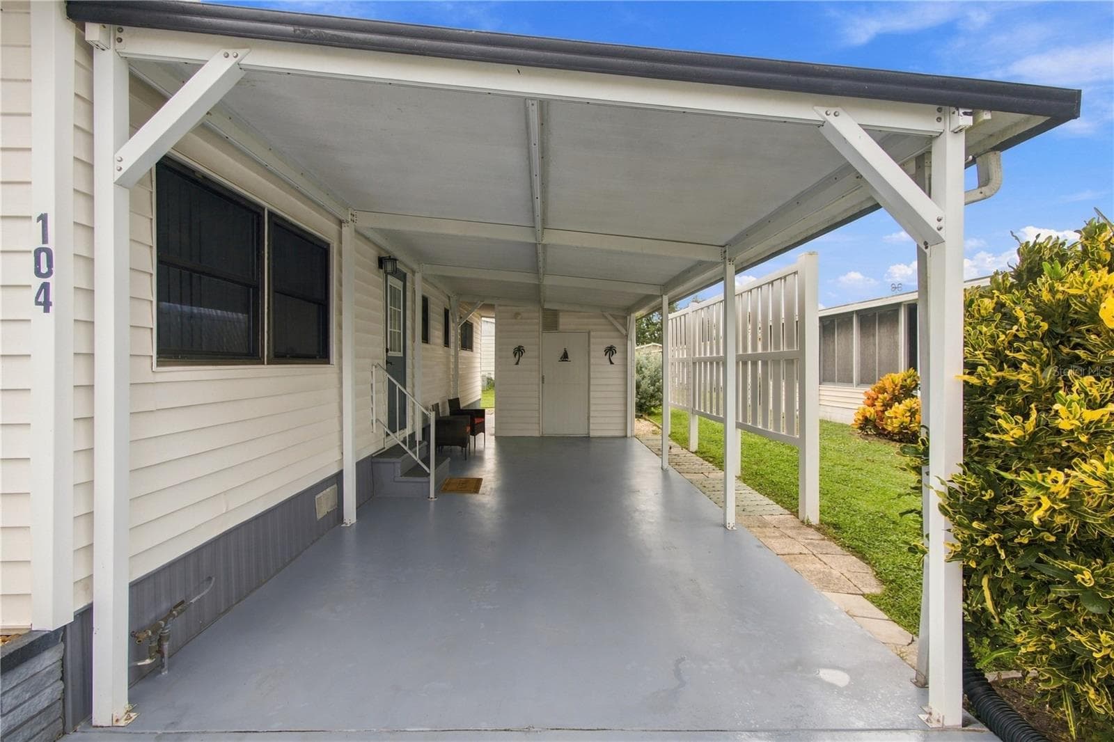 Mobile Home at 104 52ND AVENUE PLZ E, BRADENTON, photo 8 of 25