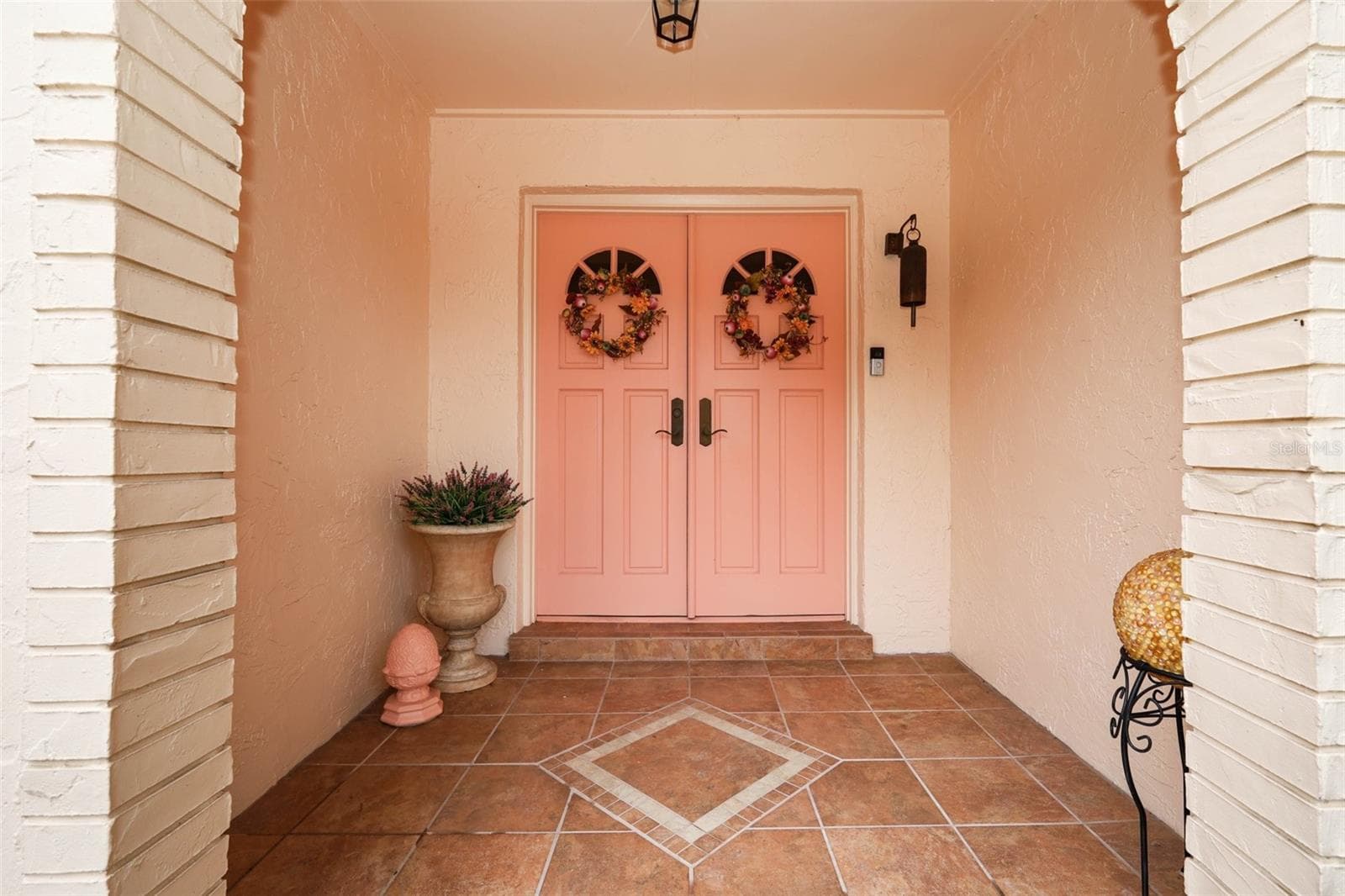 Single Family Residence at 106 POPLAR PL, LONGWOOD, photo 9 of 58