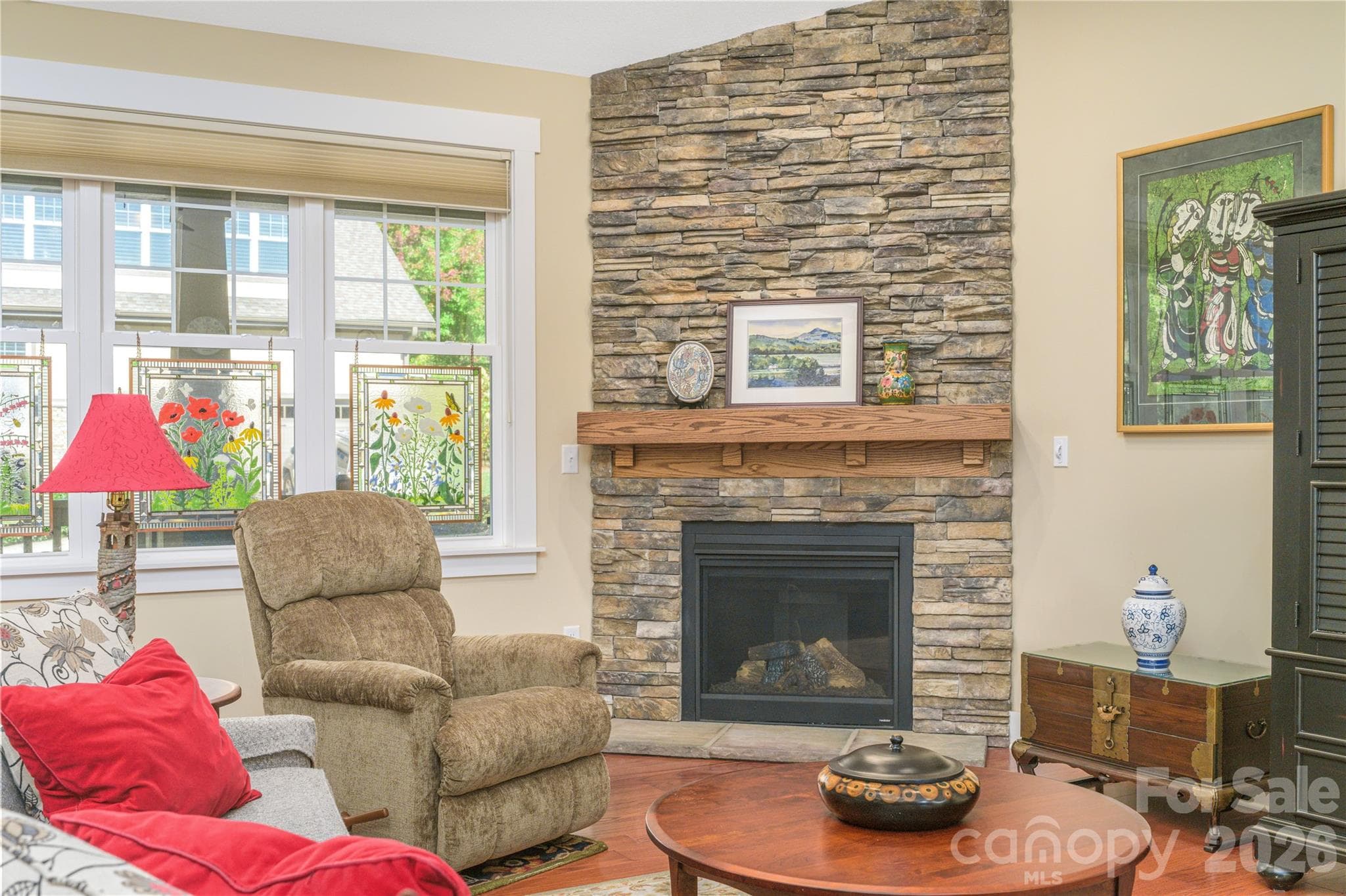 Single Family Residence at 3 Bungalow Way, Asheville, photo 11 of 47
