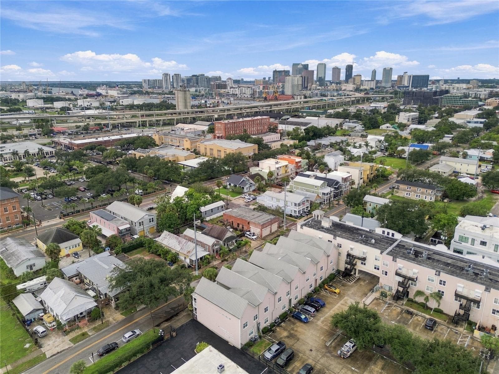 Condominium at 2002 E 5TH AVE #214, TAMPA, photo 15 of 86