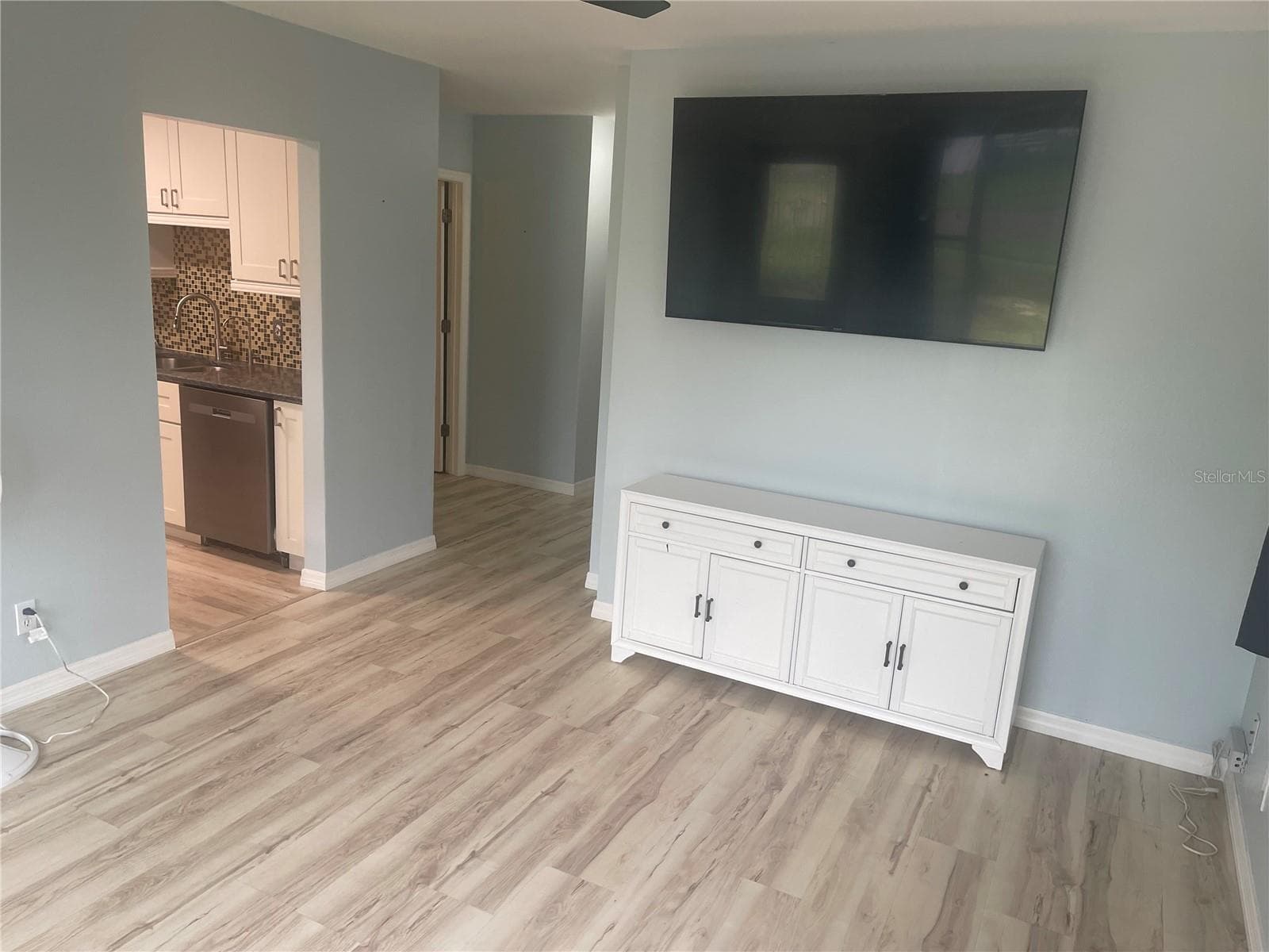 Single Family Residence at 4424 W IOWA AVE, TAMPA, photo 21 of 62