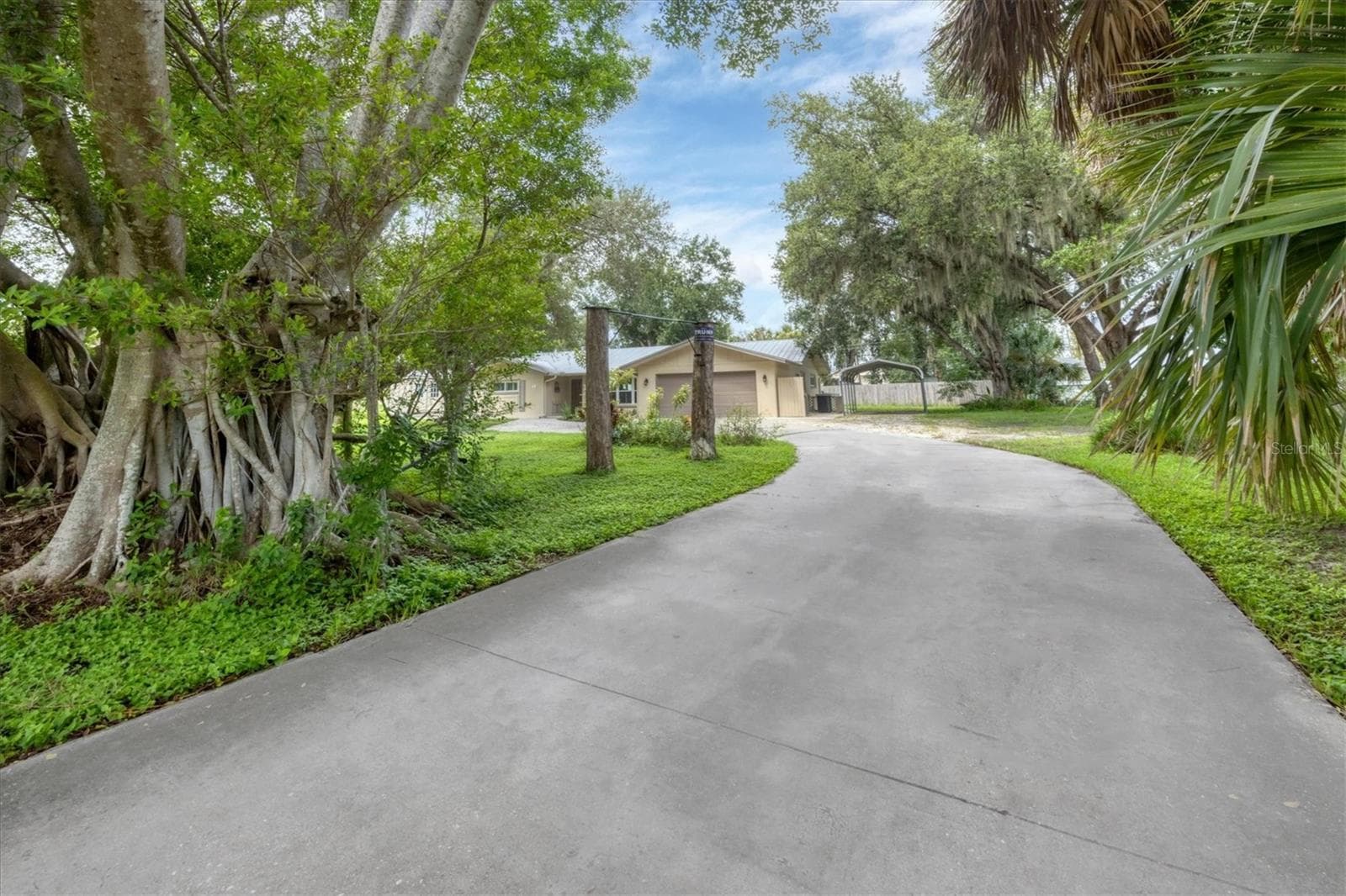 Single Family Residence at 336 TIMBRUCE LN NW, PORT CHARLOTTE, photo 3 of 44
