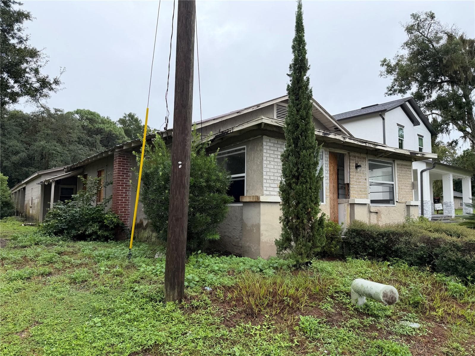 Single Family Residence at 2311 S RONALD REAGAN BLVD, ALTAMONTE SPRINGS, photo 3 of 15