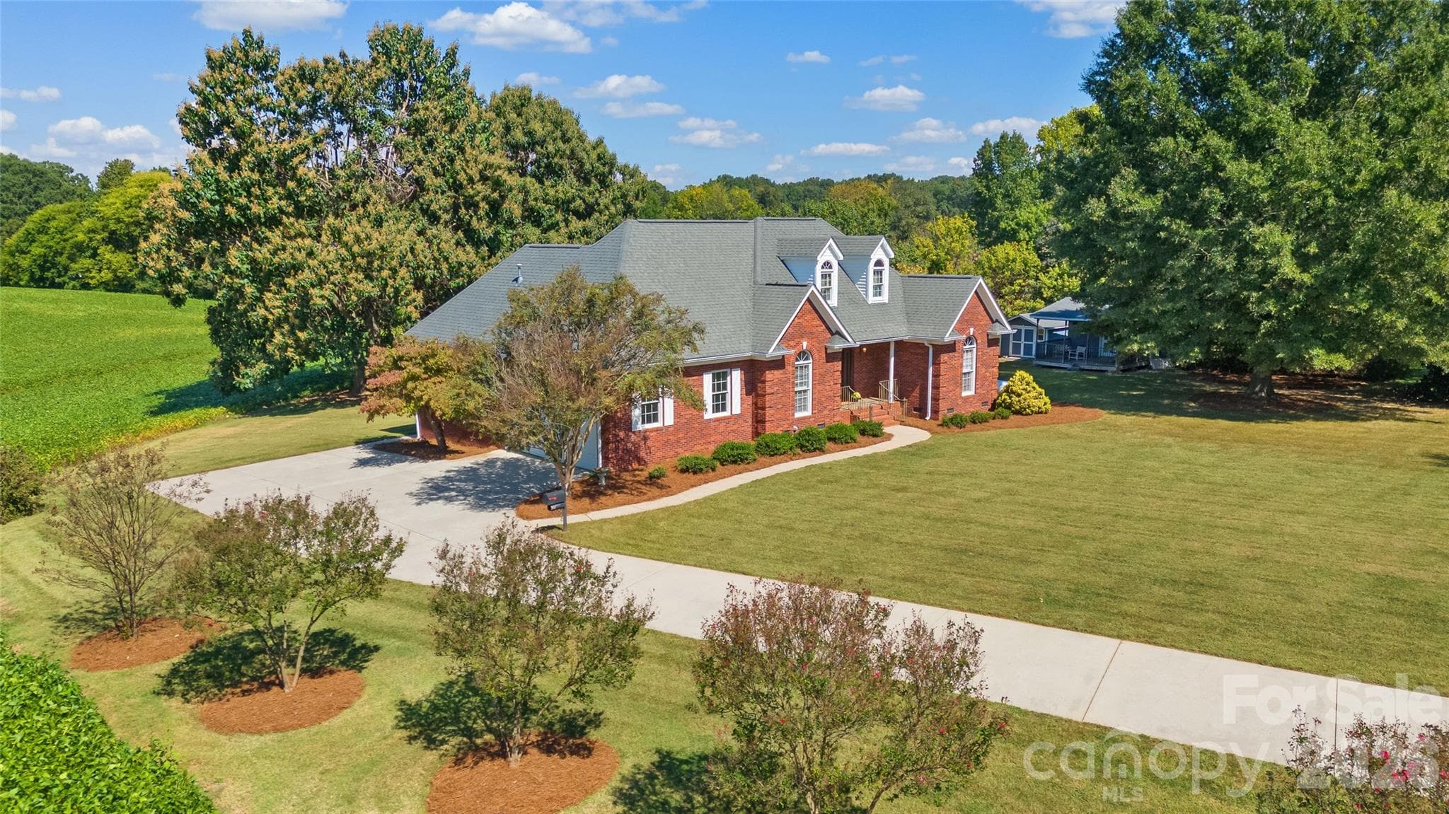 Single Family Residence at 3517 Zebulon Williams Road, Monroe, photo 3 of 47