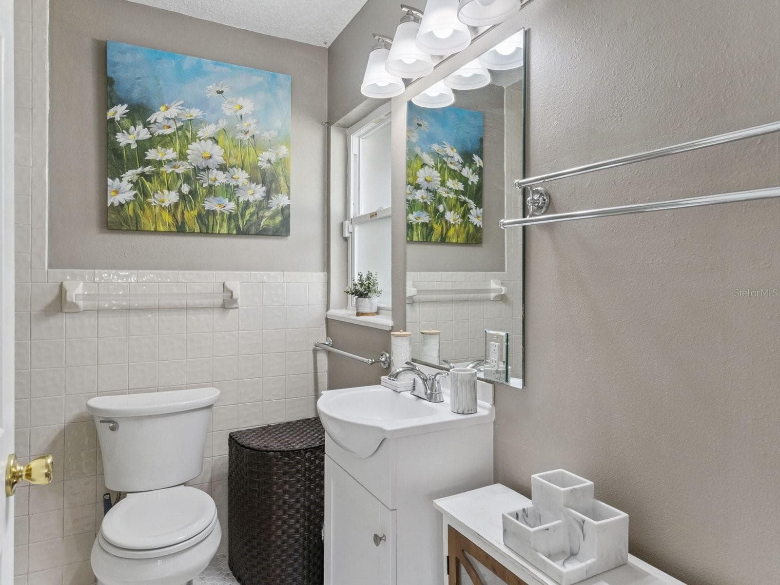 Primary bathroom with updated vanity - SPRING LAKE MANOR, FRUITLAND PARK