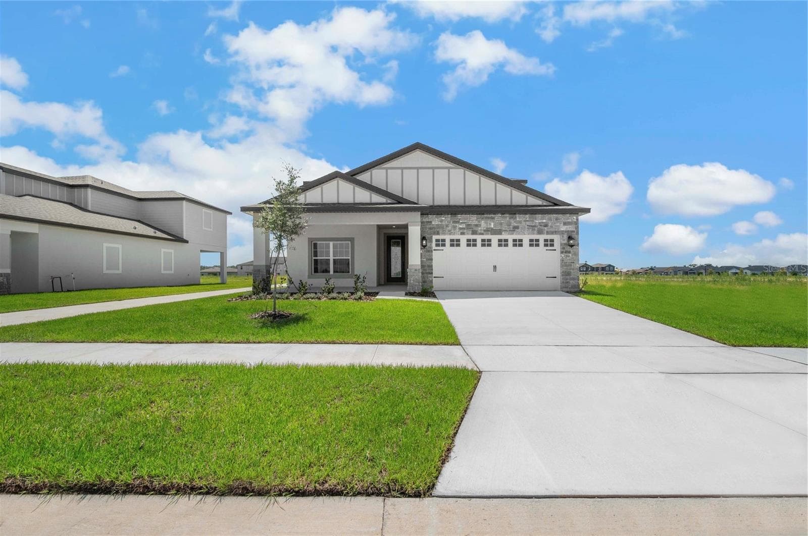 Single Family Residence at 3339 CHINOTTO DR, LAKE ALFRED, photo 2 of 35