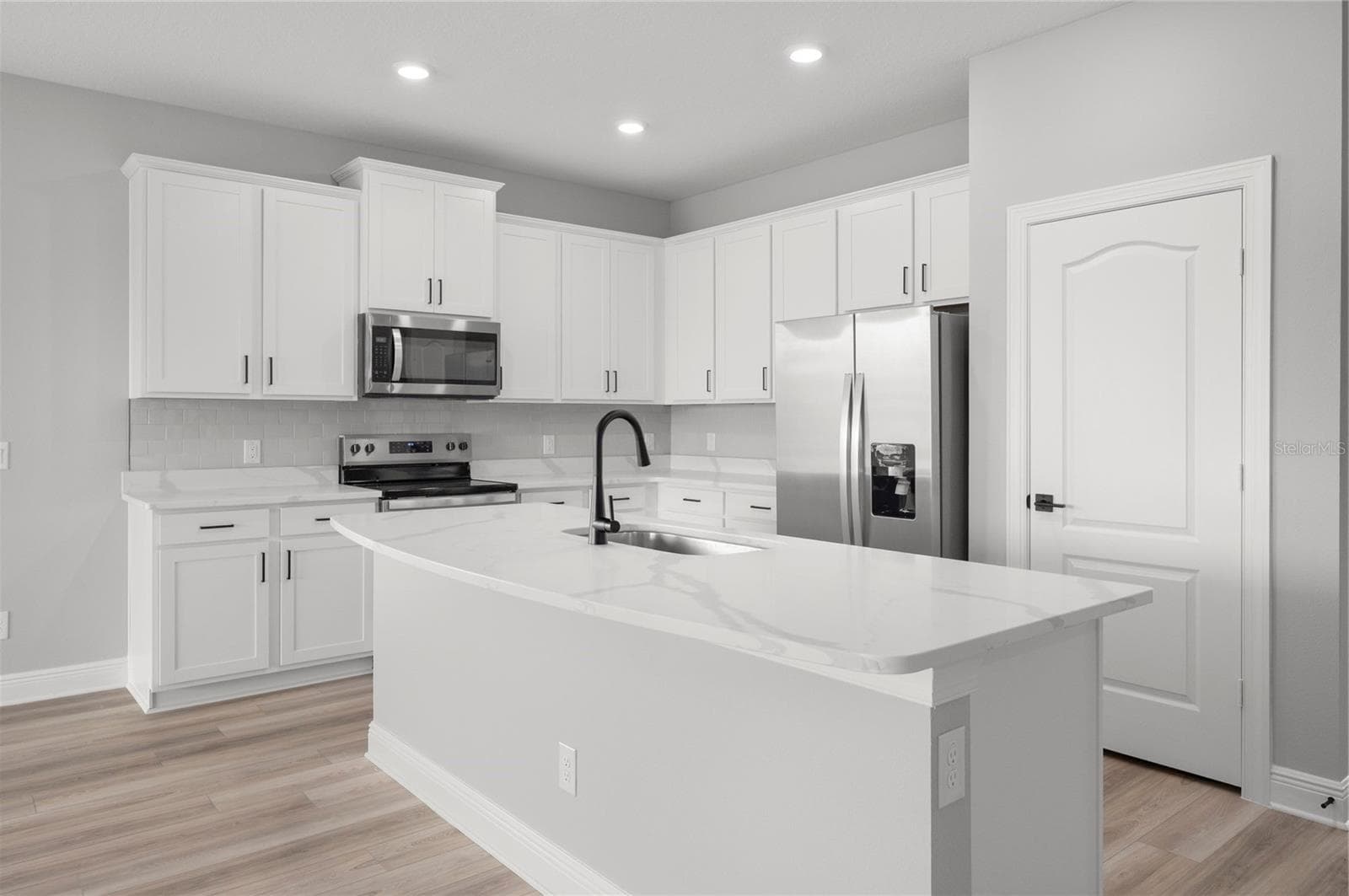 Single Family Residence at 3408 CHINOTTO DR, LAKE ALFRED, photo 16 of 26
