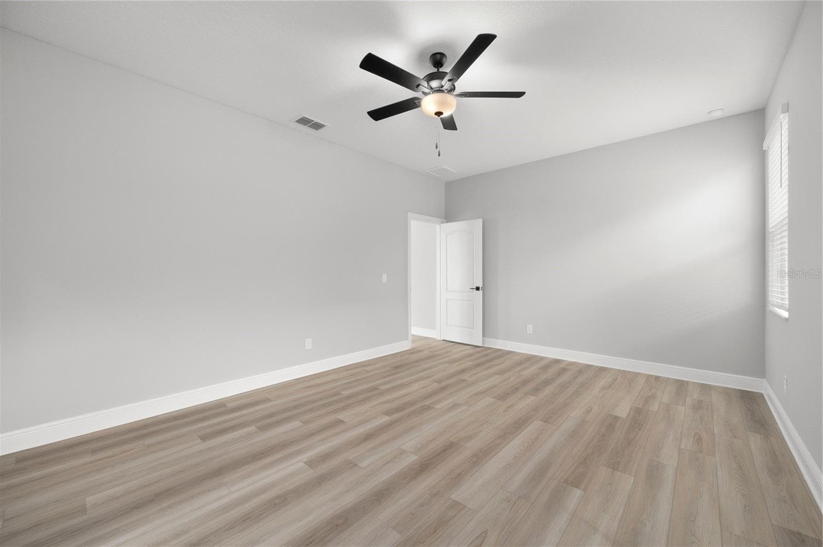 Single Family Residence at 3408 CHINOTTO DR, LAKE ALFRED, photo 21 of 26