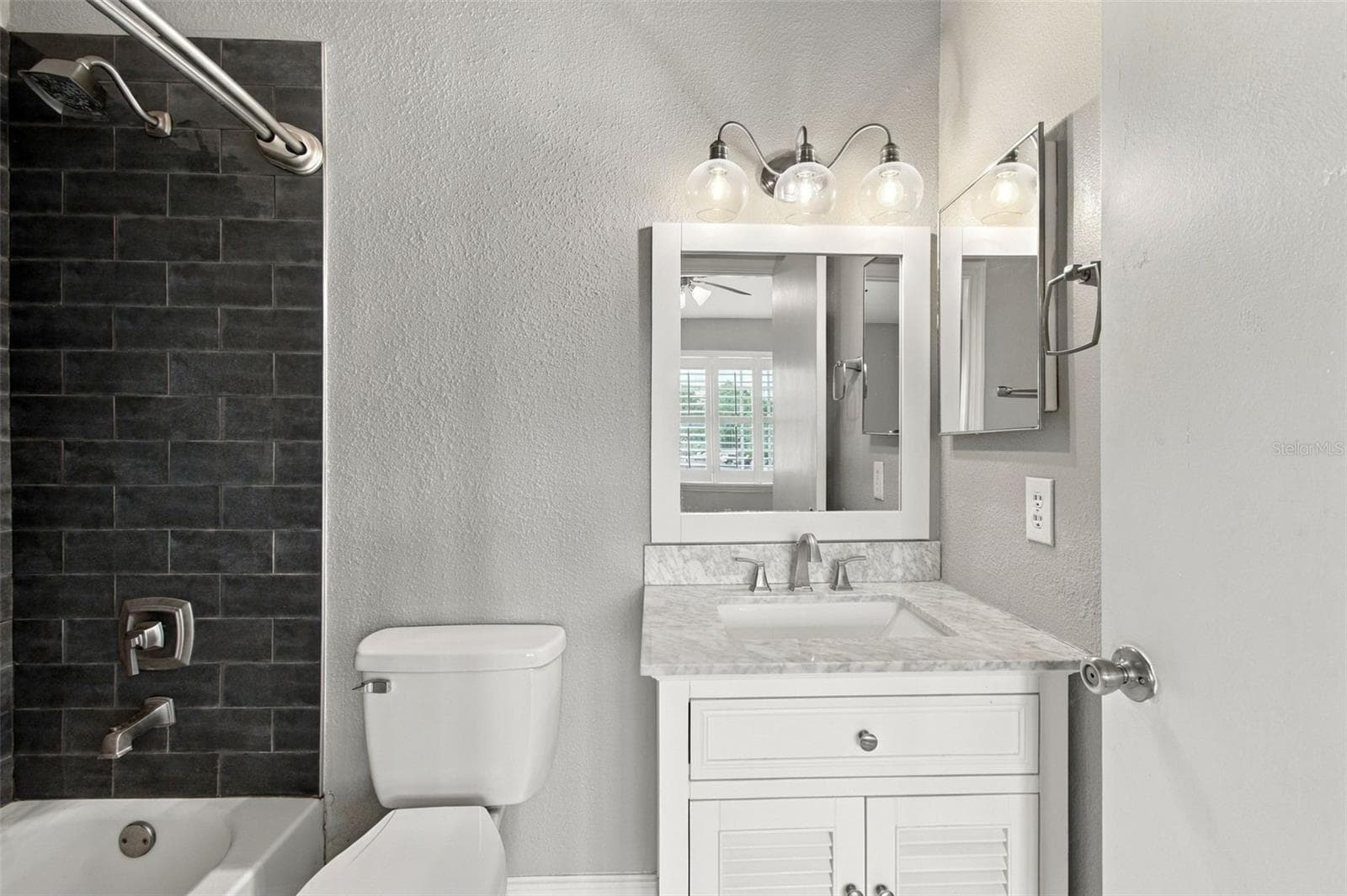 Townhouse at 12442 BERKELEY SQUARE DR, TAMPA, photo 16 of 20