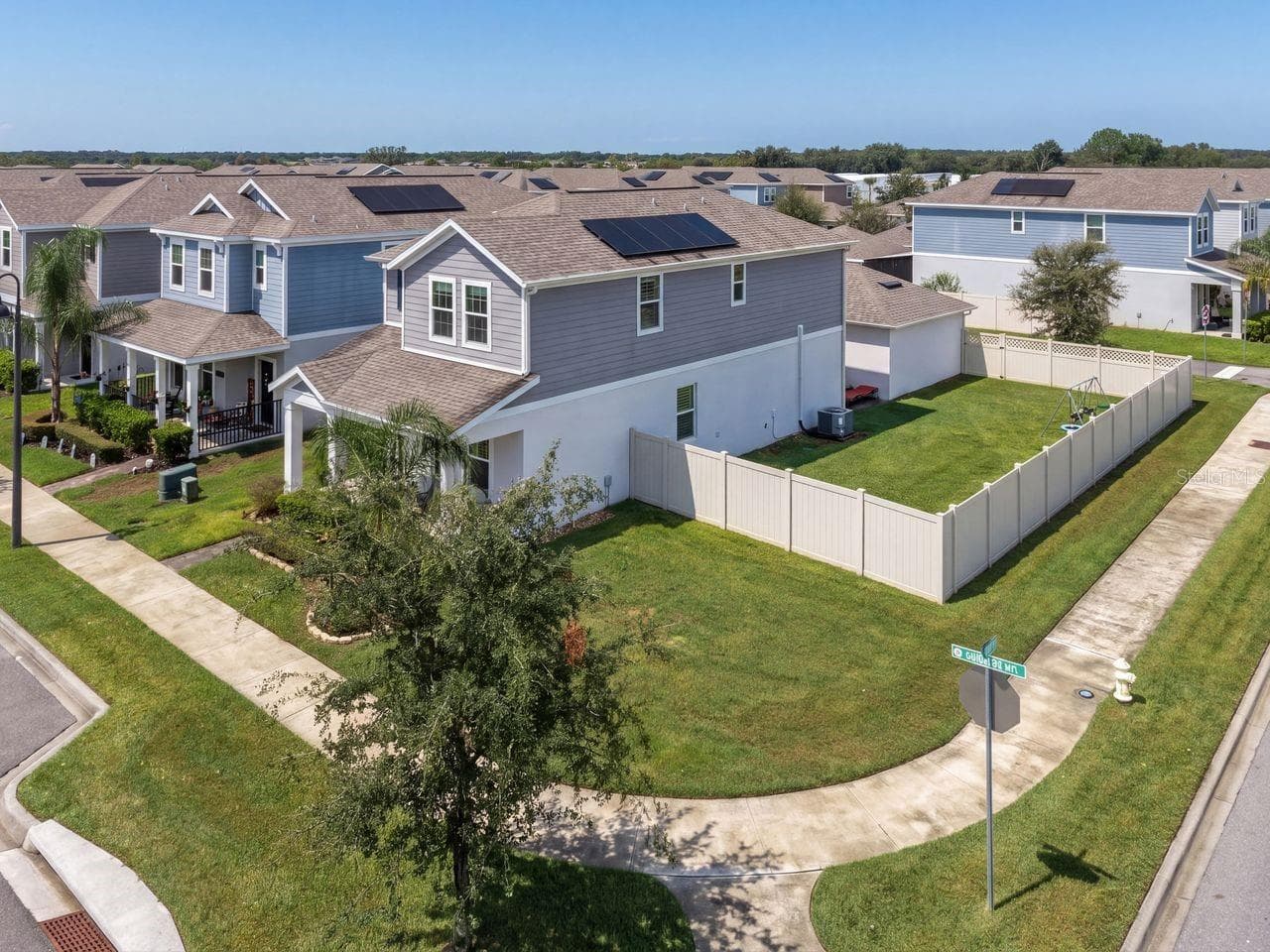 Large Fenced in Corner Lot - 17126 QUICKSILVER AVE, WINTER GARDEN