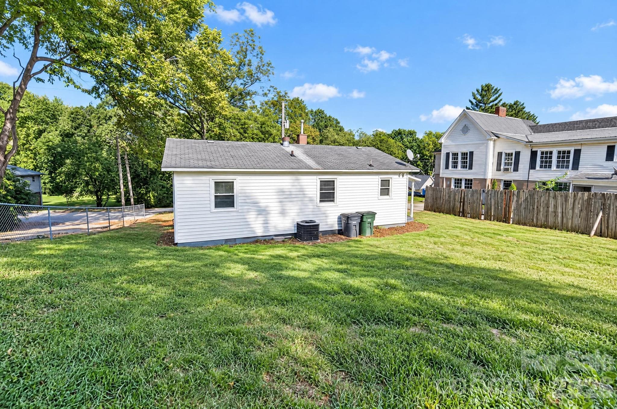 Single Family Residence at 301 Houston Street, Concord, photo 23 of 23
