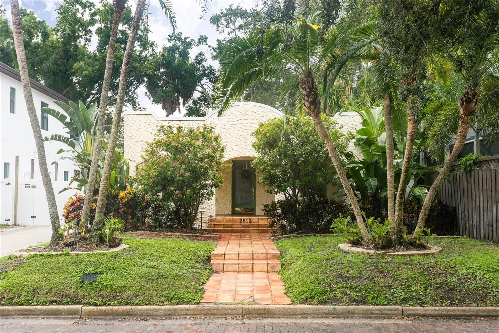 2912 W NEPTUNE ST