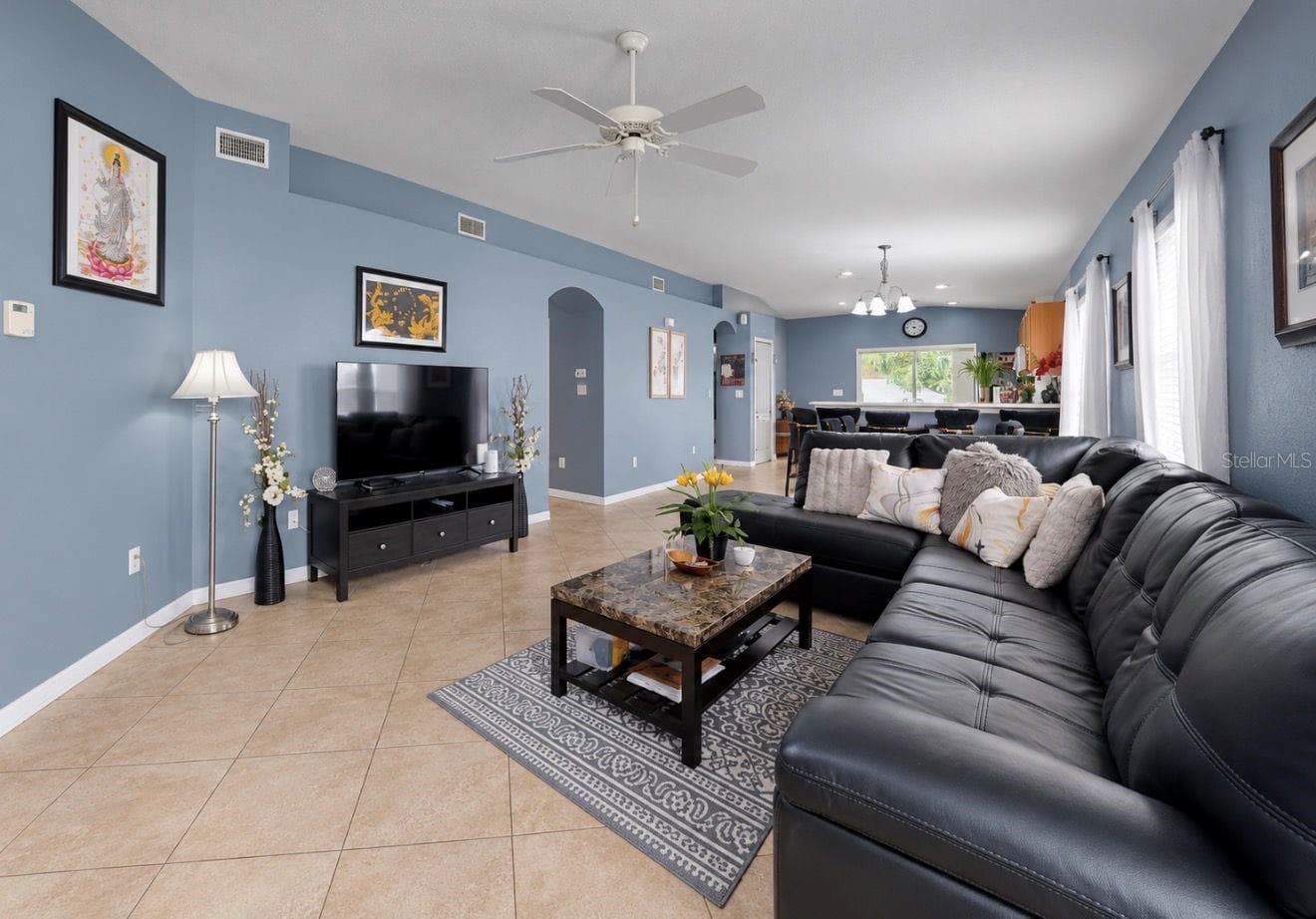 Single Family Residence at 7746 CARRIAGE POINTE DR, GIBSONTON, photo 7 of 24
