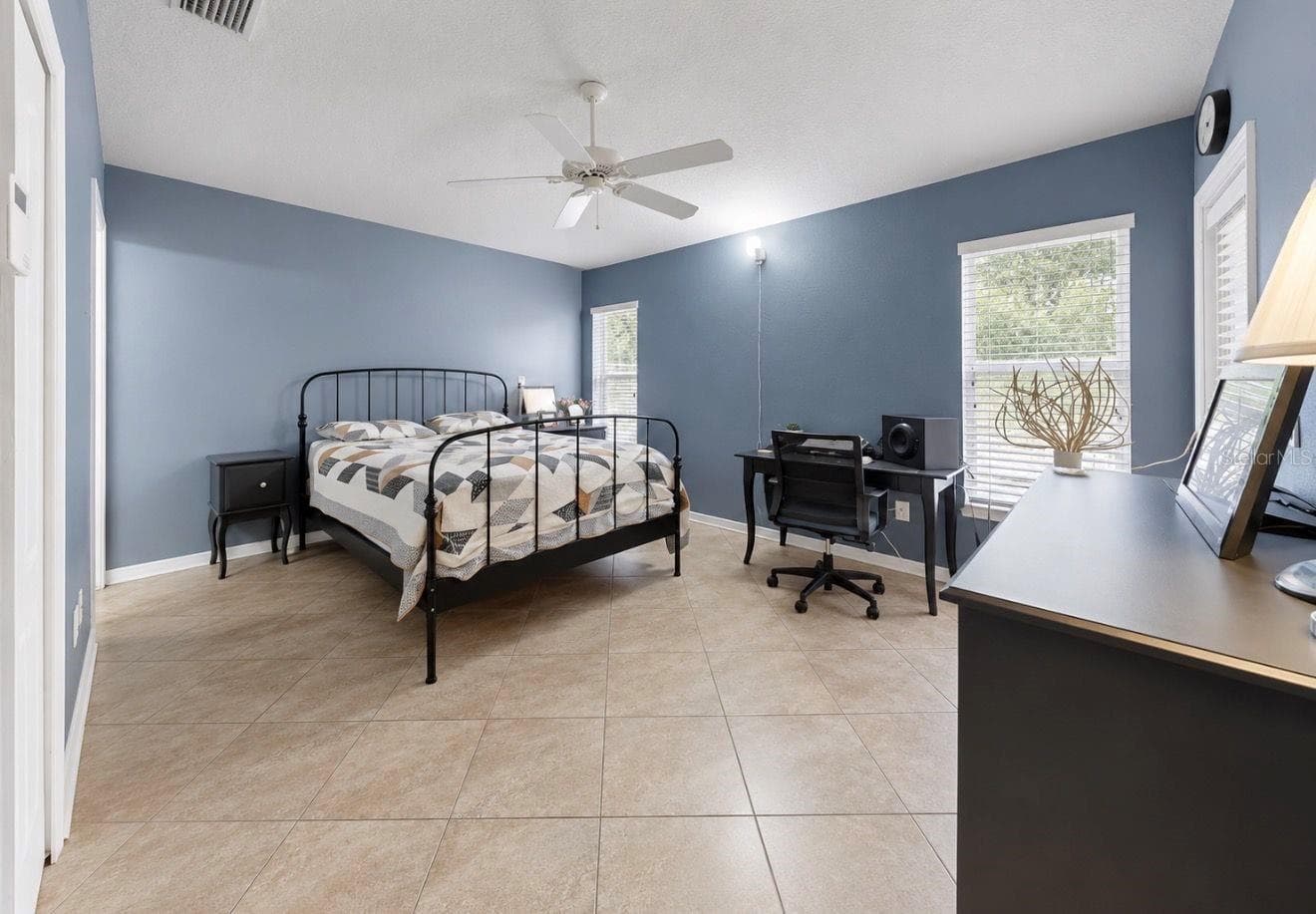 Single Family Residence at 7746 CARRIAGE POINTE DR, GIBSONTON, photo 10 of 24