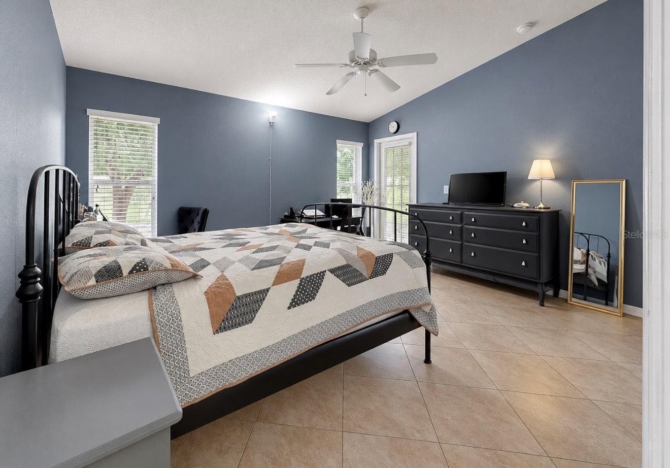 Single Family Residence at 7746 CARRIAGE POINTE DR, GIBSONTON, photo 11 of 24