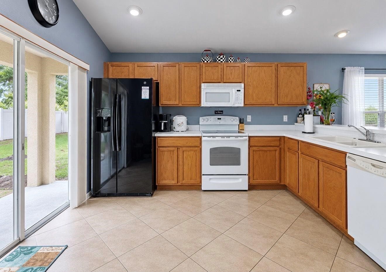Single Family Residence at 7746 CARRIAGE POINTE DR, GIBSONTON, photo 17 of 24