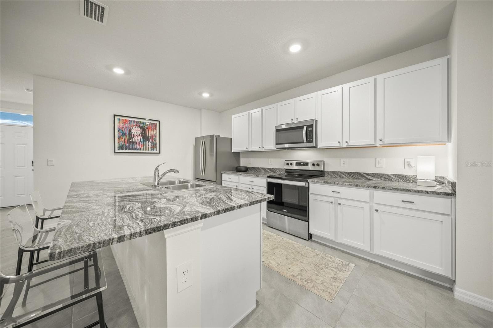 Amazing kitchen - 5215 MONTELENA CV SW, BRADENTON