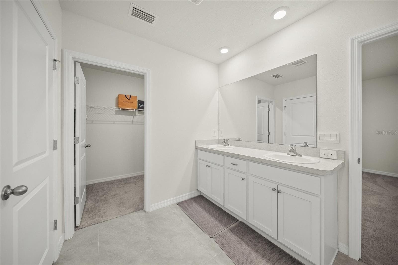 Primary Bathroom - 5215 MONTELENA CV SW, BRADENTON