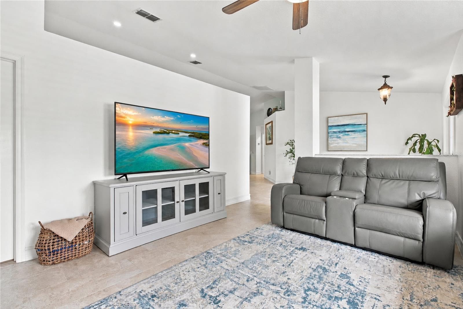 Single Family Residence at 1412 SW 43RD TER, CAPE CORAL, photo 7 of 57