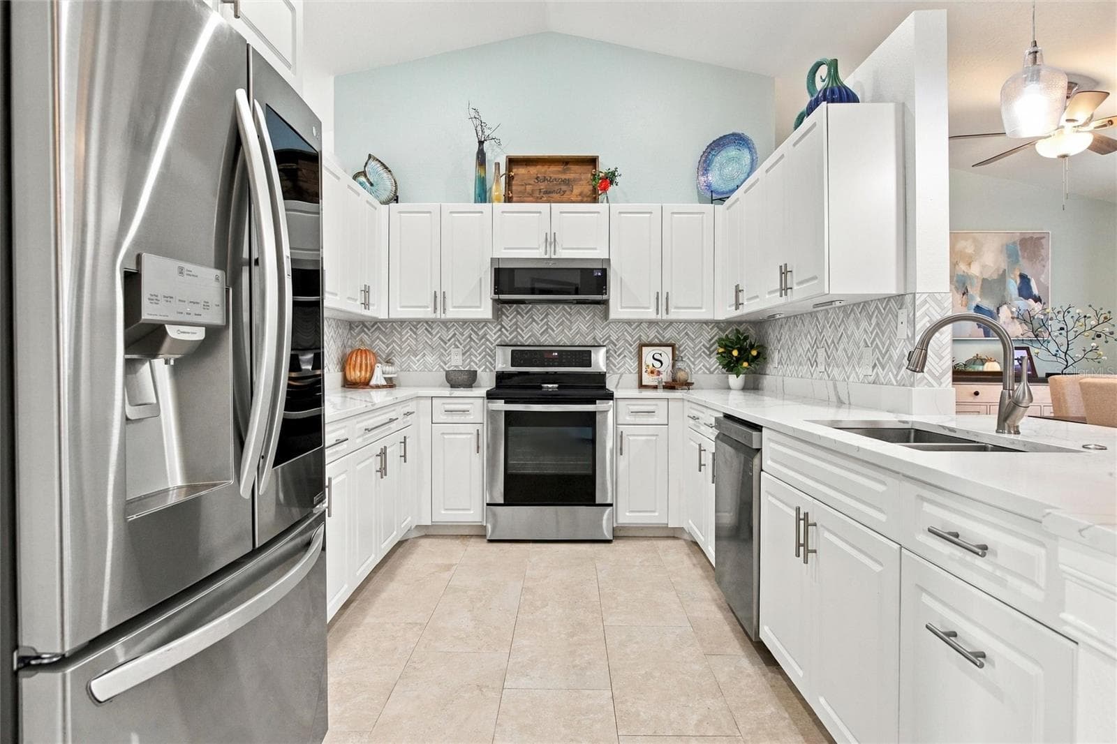 Single Family Residence at 1412 SW 43RD TER, CAPE CORAL, photo 14 of 57