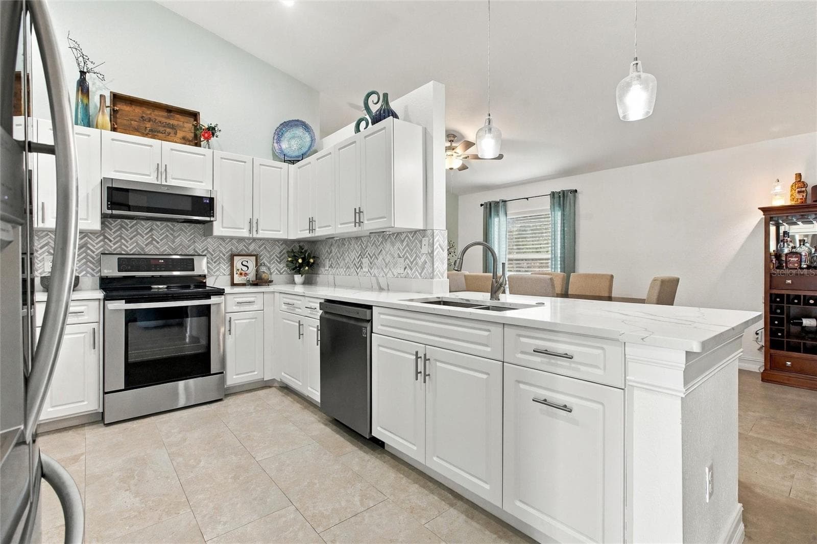 Single Family Residence at 1412 SW 43RD TER, CAPE CORAL, photo 15 of 57