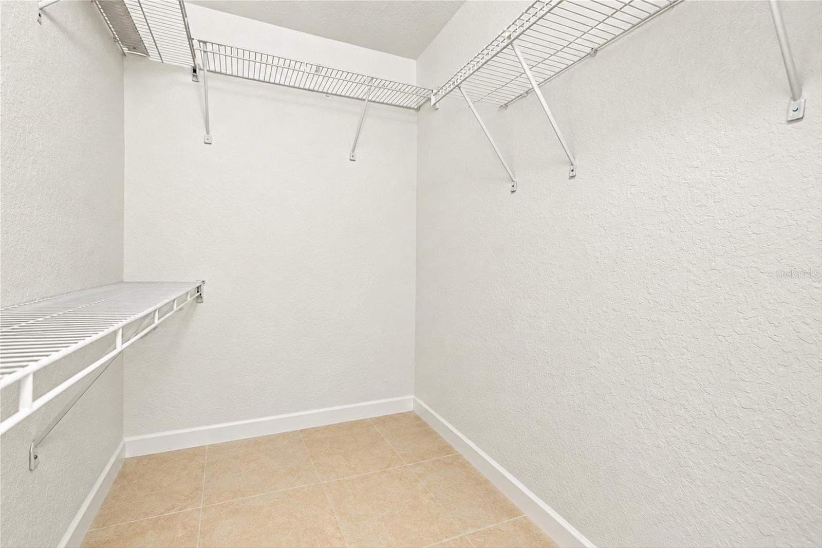 Single Family Residence at 1412 SW 43RD TER, CAPE CORAL, photo 24 of 57
