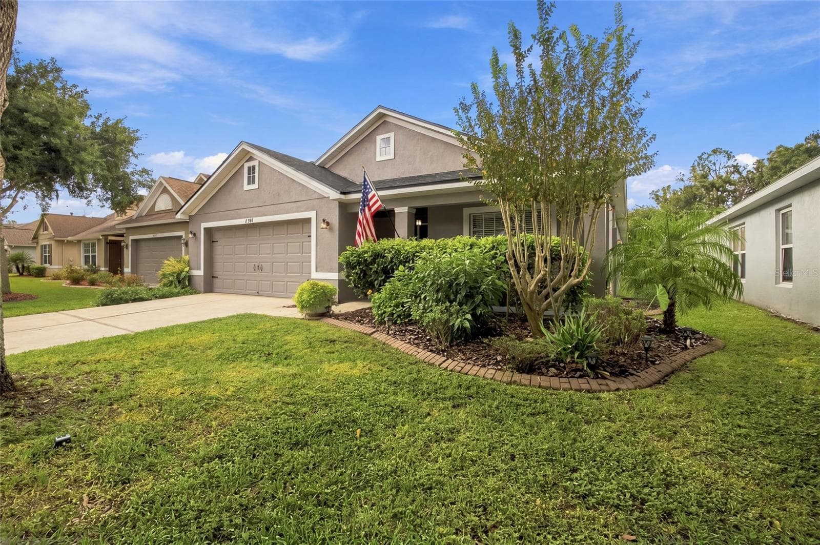 Single Family Residence at 6501 BRIDGECREST DR, LITHIA, photo 5 of 55