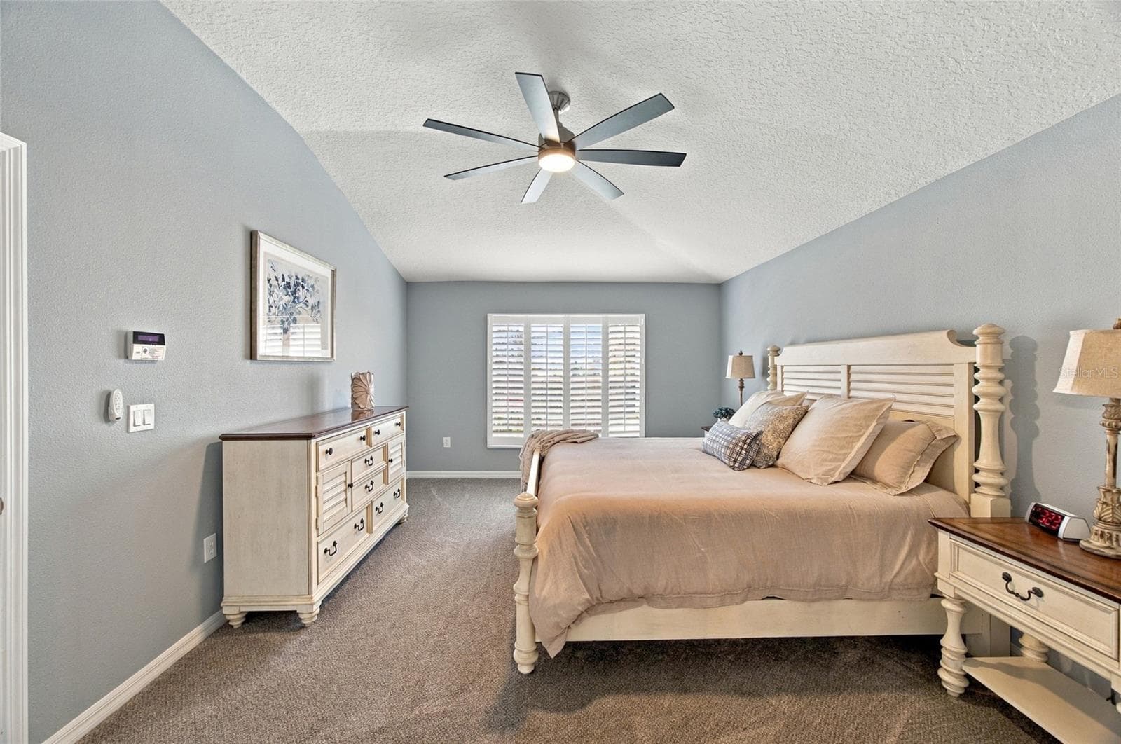 MASTER BEDROOM - 6501 BRIDGECREST DR, LITHIA