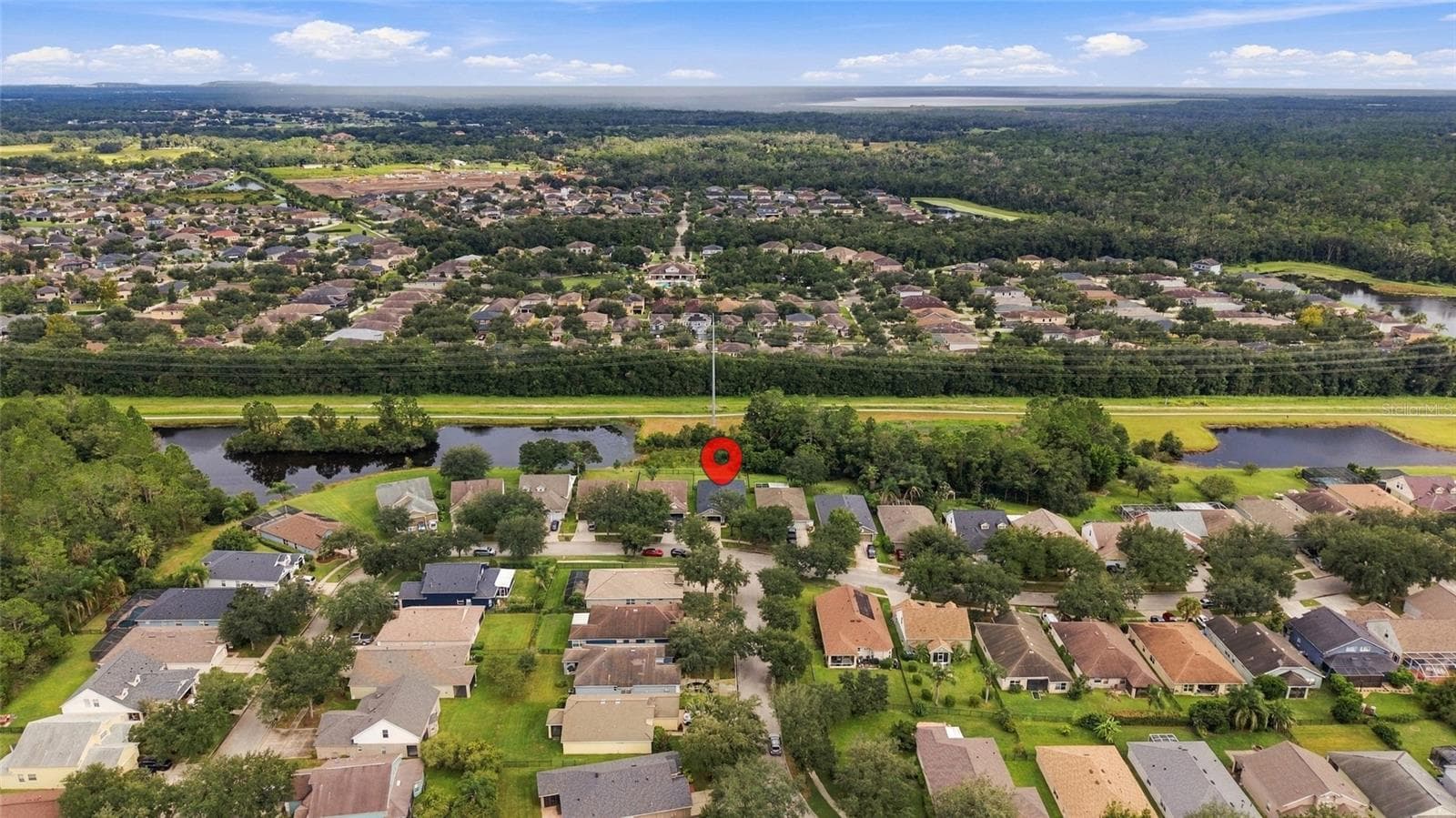 Single Family Residence at 6501 BRIDGECREST DR, LITHIA, photo 47 of 55