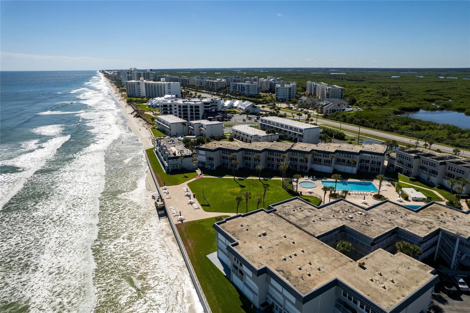 Condominium at 4831 SAXON DR #1080, NEW SMYRNA BEACH, photo 39 of 40