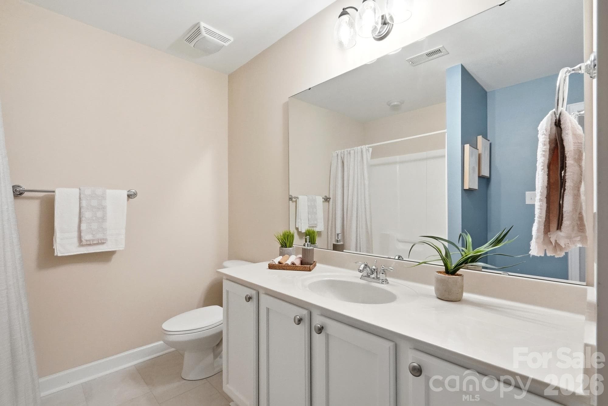 Condominium at 5518 Prosperity View Drive, Charlotte, photo 32 of 38