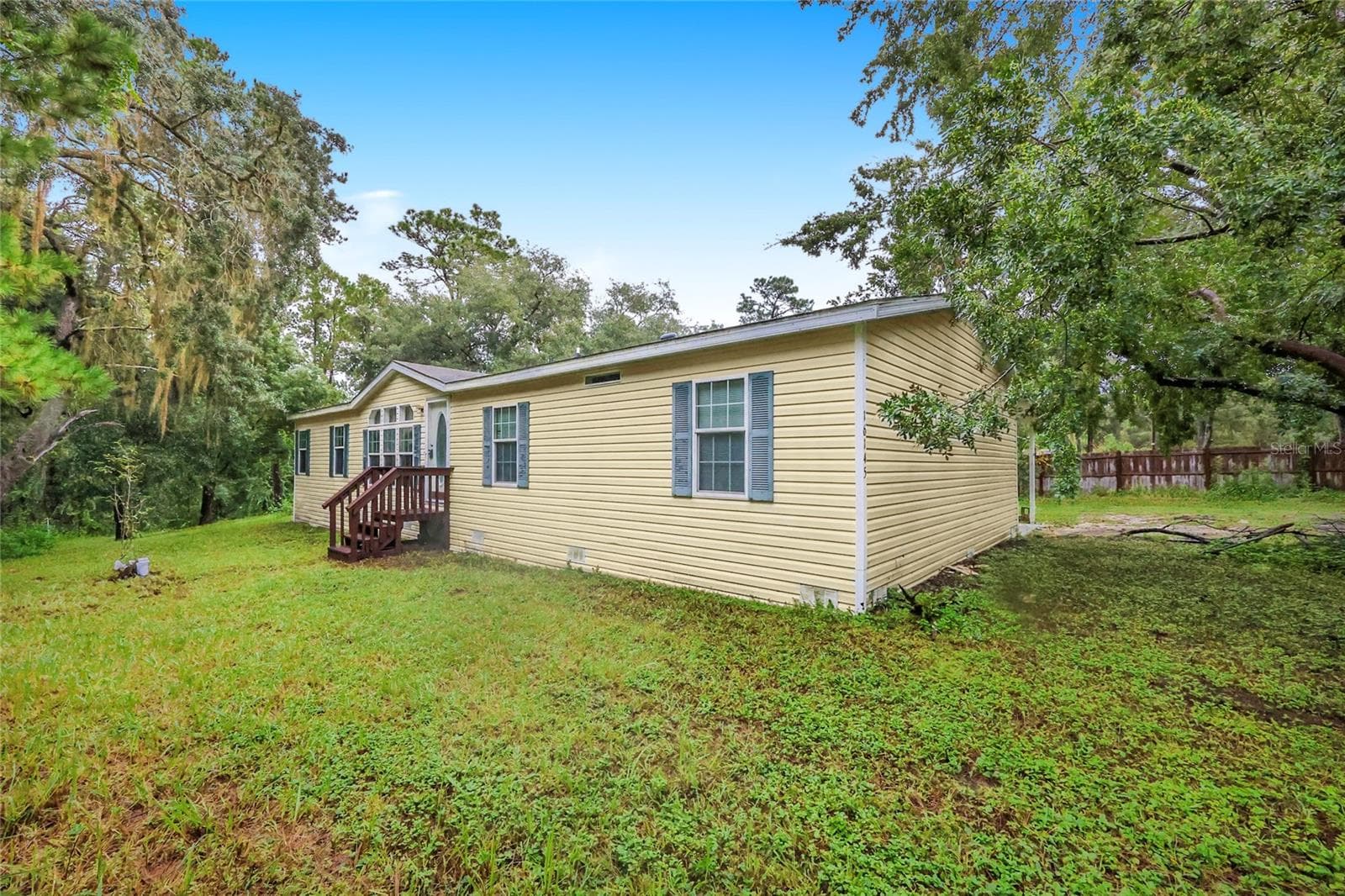Manufactured Home at 16145 SE 56TH PLACE RD, OCKLAWAHA, photo 3 of 28