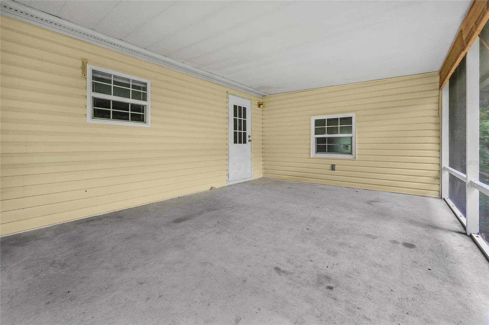 Manufactured Home at 16145 SE 56TH PLACE RD, OCKLAWAHA, photo 23 of 28