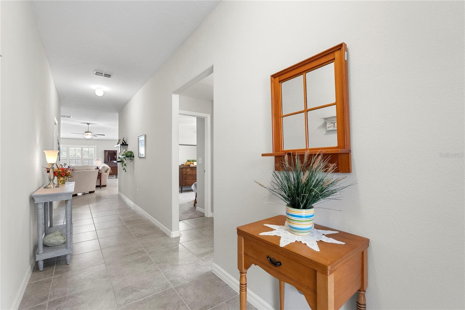 Single Family Residence at 3414 KEARSNEY ABBEY CIR, DOVER, photo 4 of 44