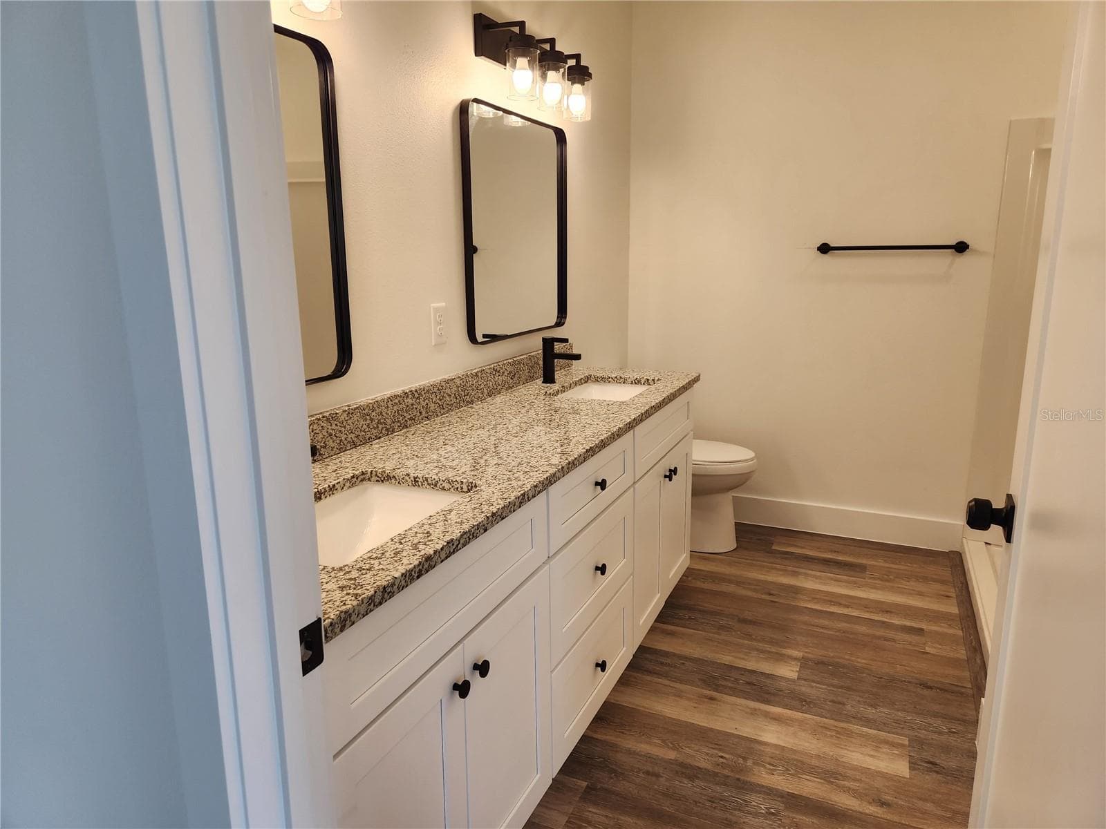 Primary Bath - 1458 3RD ST, ORANGE CITY