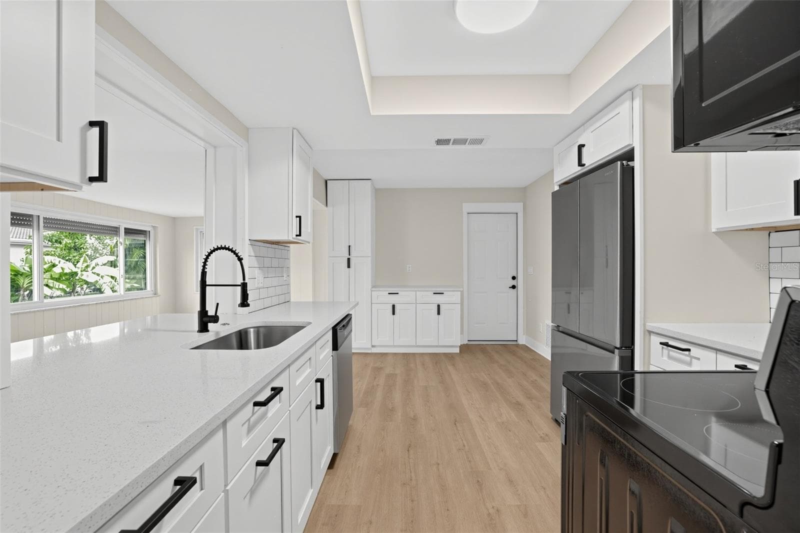 Kitchen - 9640 45TH ST N, PINELLAS PARK