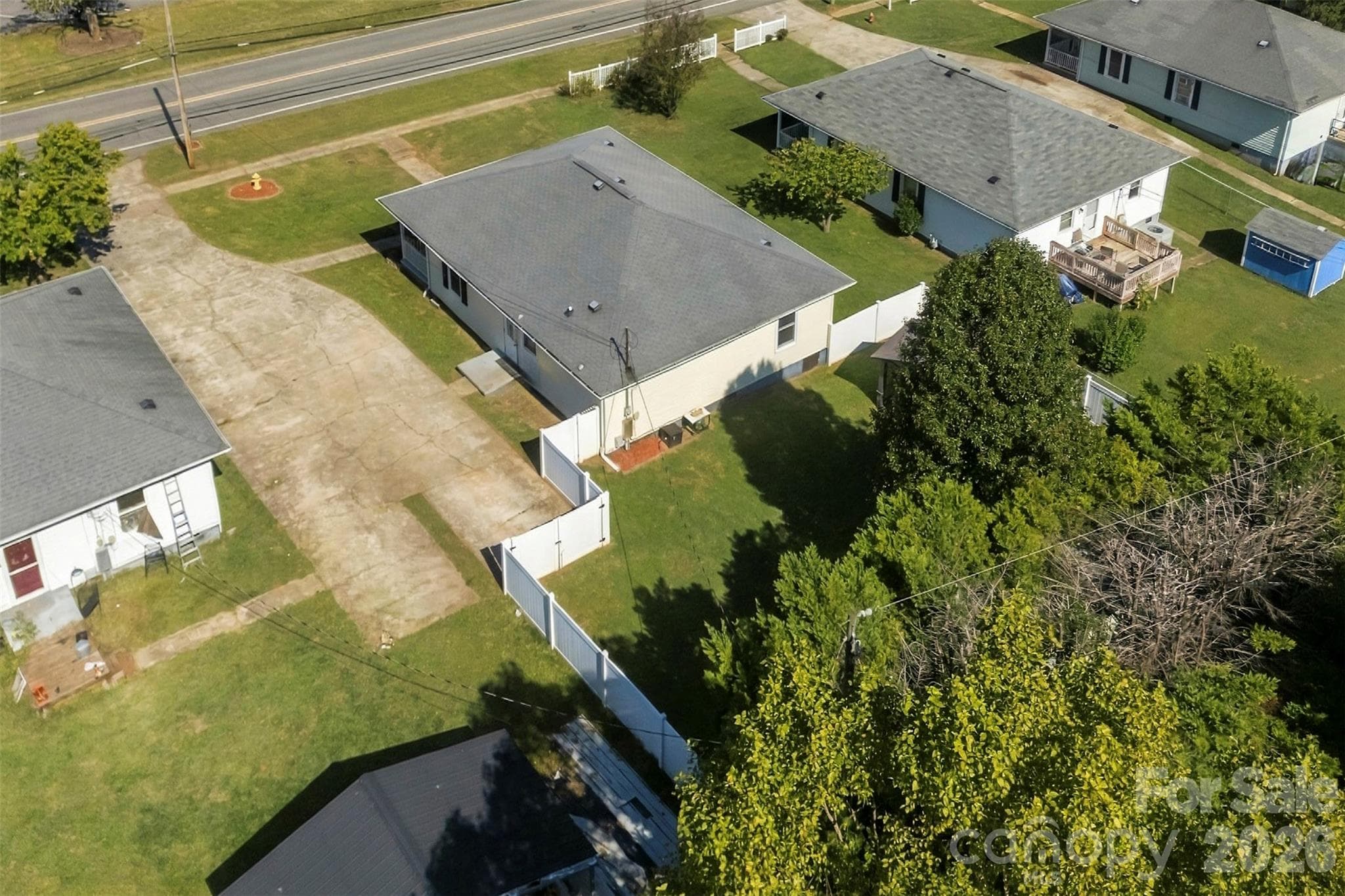 Single Family Residence at 1501 Perfection Avenue, Belmont, photo 30 of 38