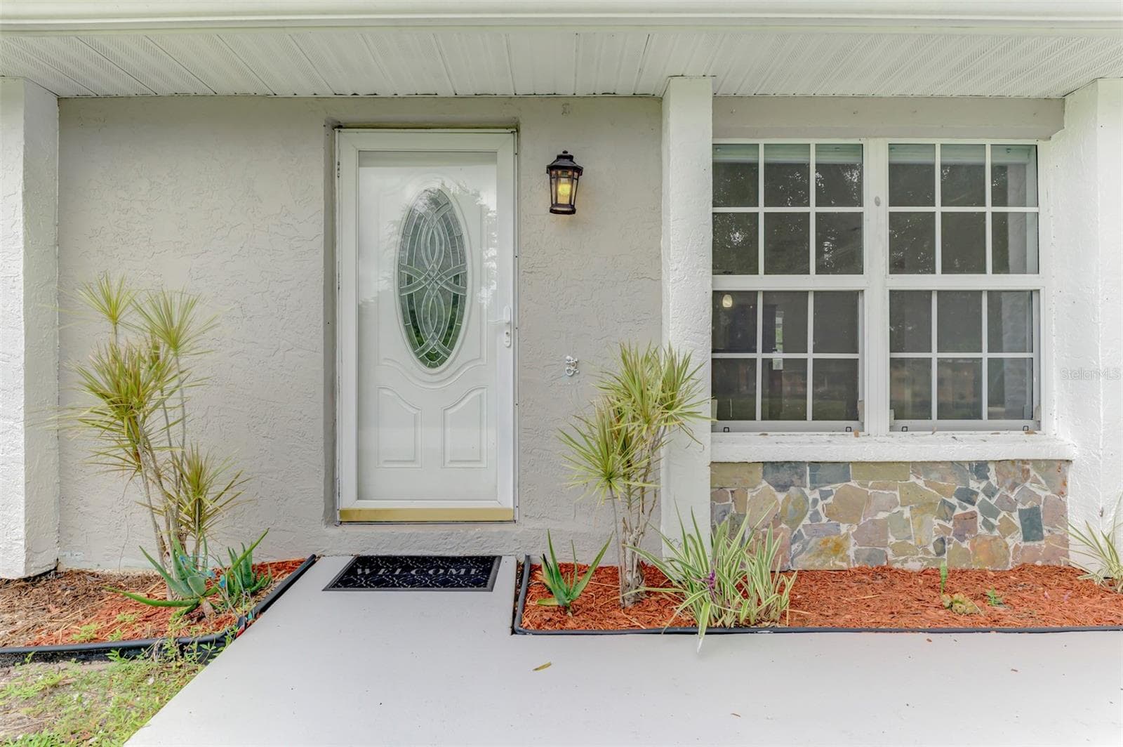 Covered Front Entrance - 11036 JACQUELINE AVE, ENGLEWOOD