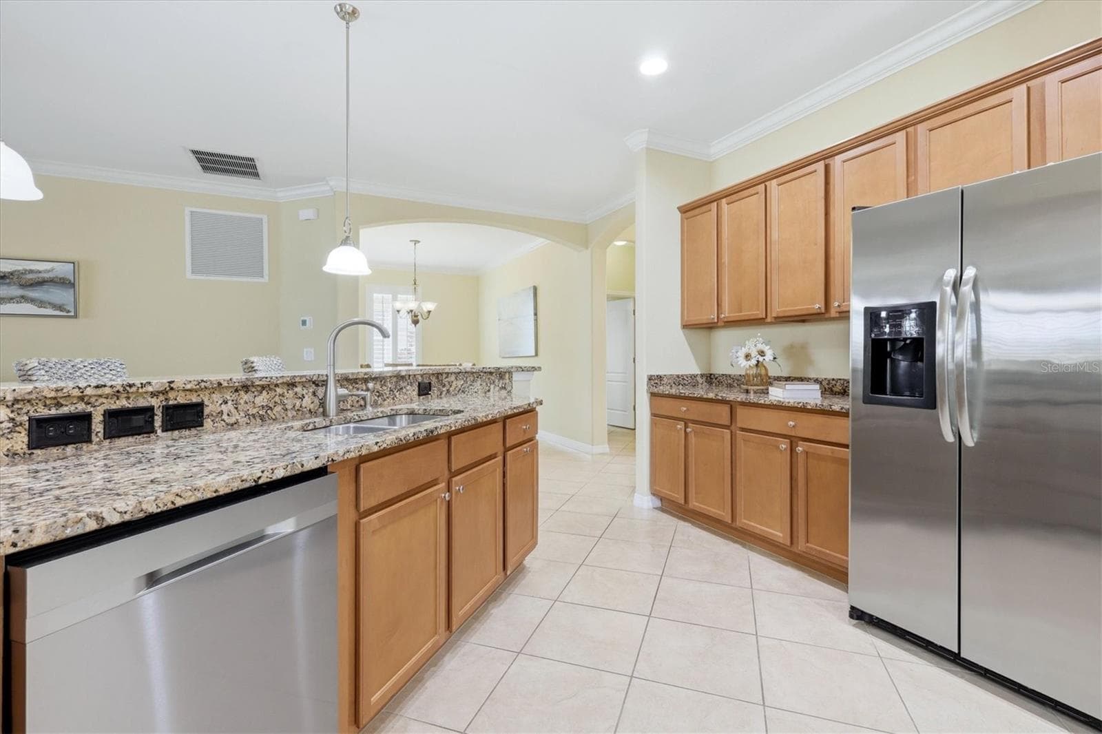 Single Family Residence at 11696 SPOTTED MARGAY AVE, VENICE, photo 17 of 47