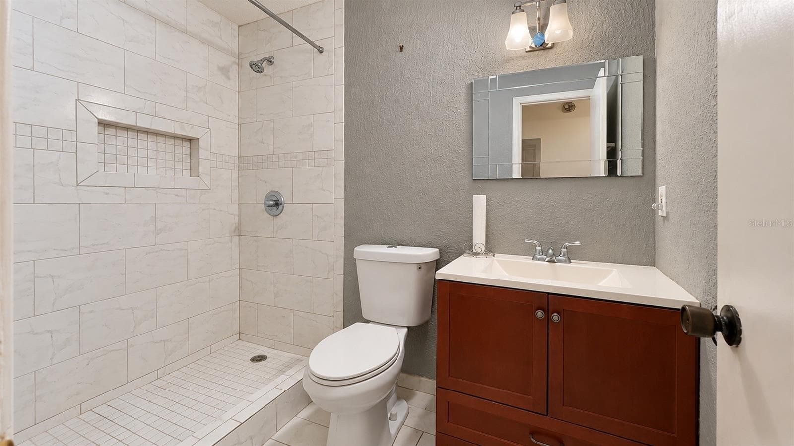 Single Family Residence at 135 OAXACA LN, KISSIMMEE, photo 12 of 27