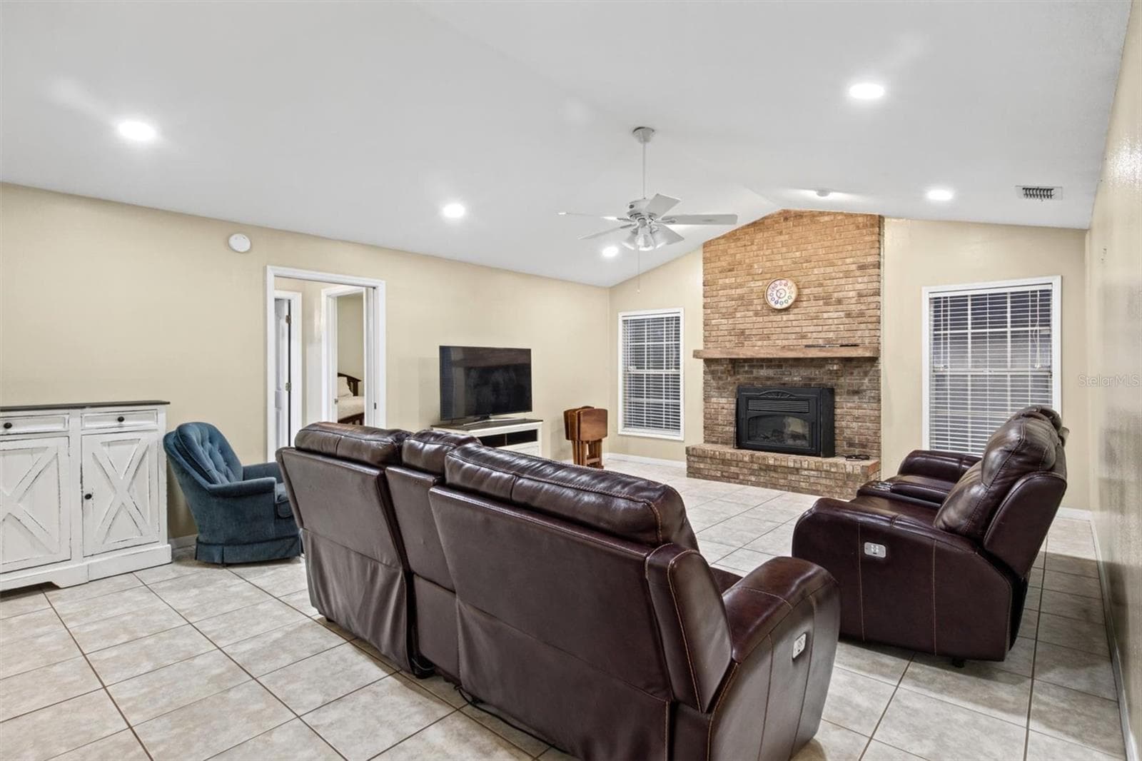 Single Family Residence at 1540 ROSA CT, BARTOW, photo 8 of 31