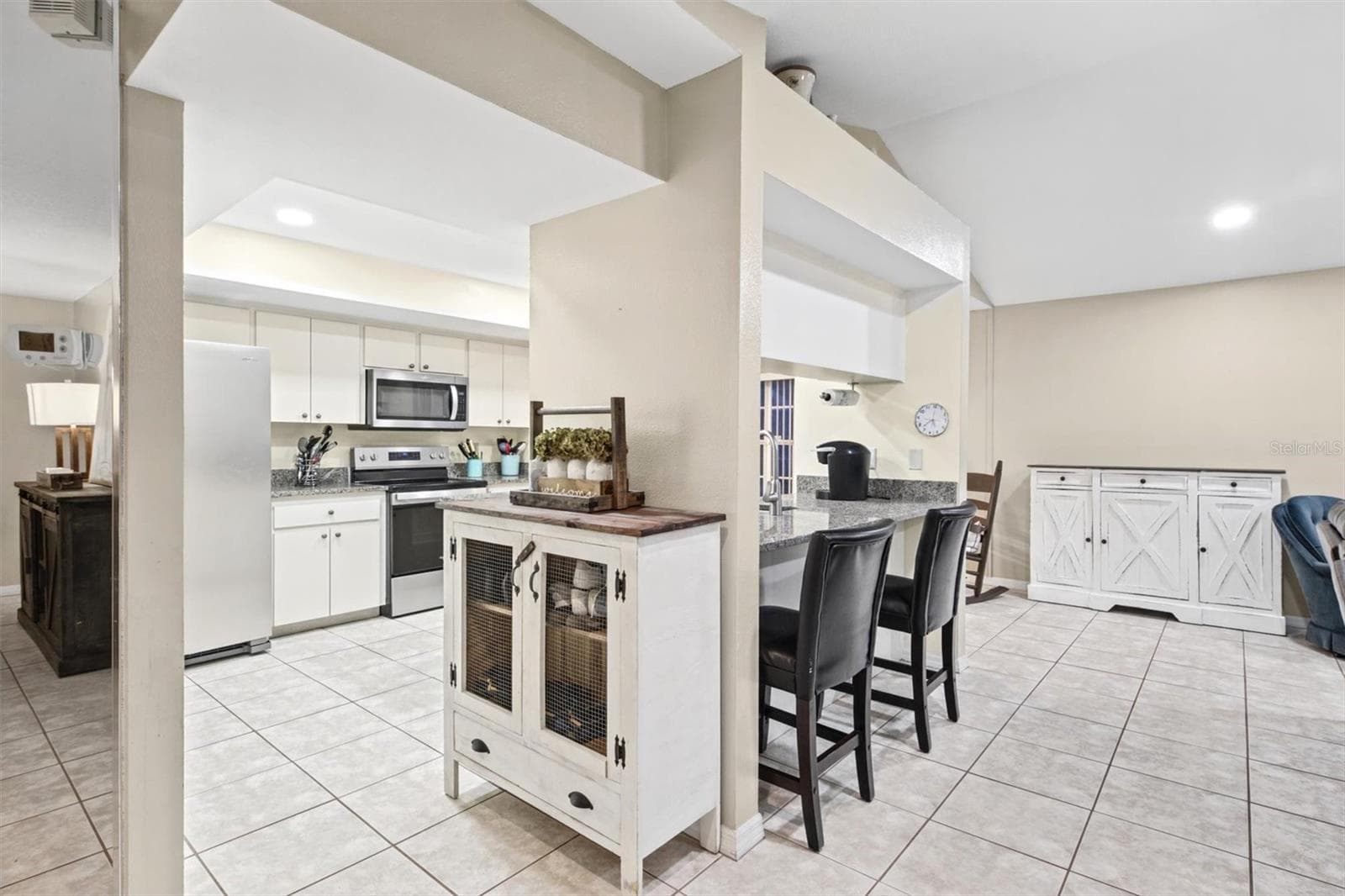 Single Family Residence at 1540 ROSA CT, BARTOW, photo 13 of 31