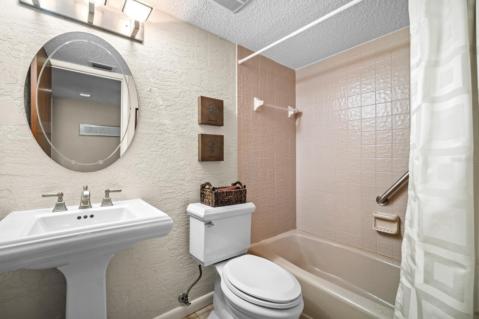 Townhouse at 5019 UMBER WAY S, TAMPA, photo 13 of 33