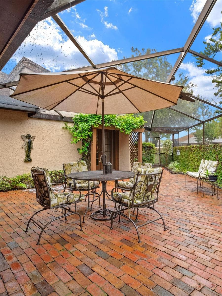 Townhouse at 5019 UMBER WAY S, TAMPA, photo 22 of 33