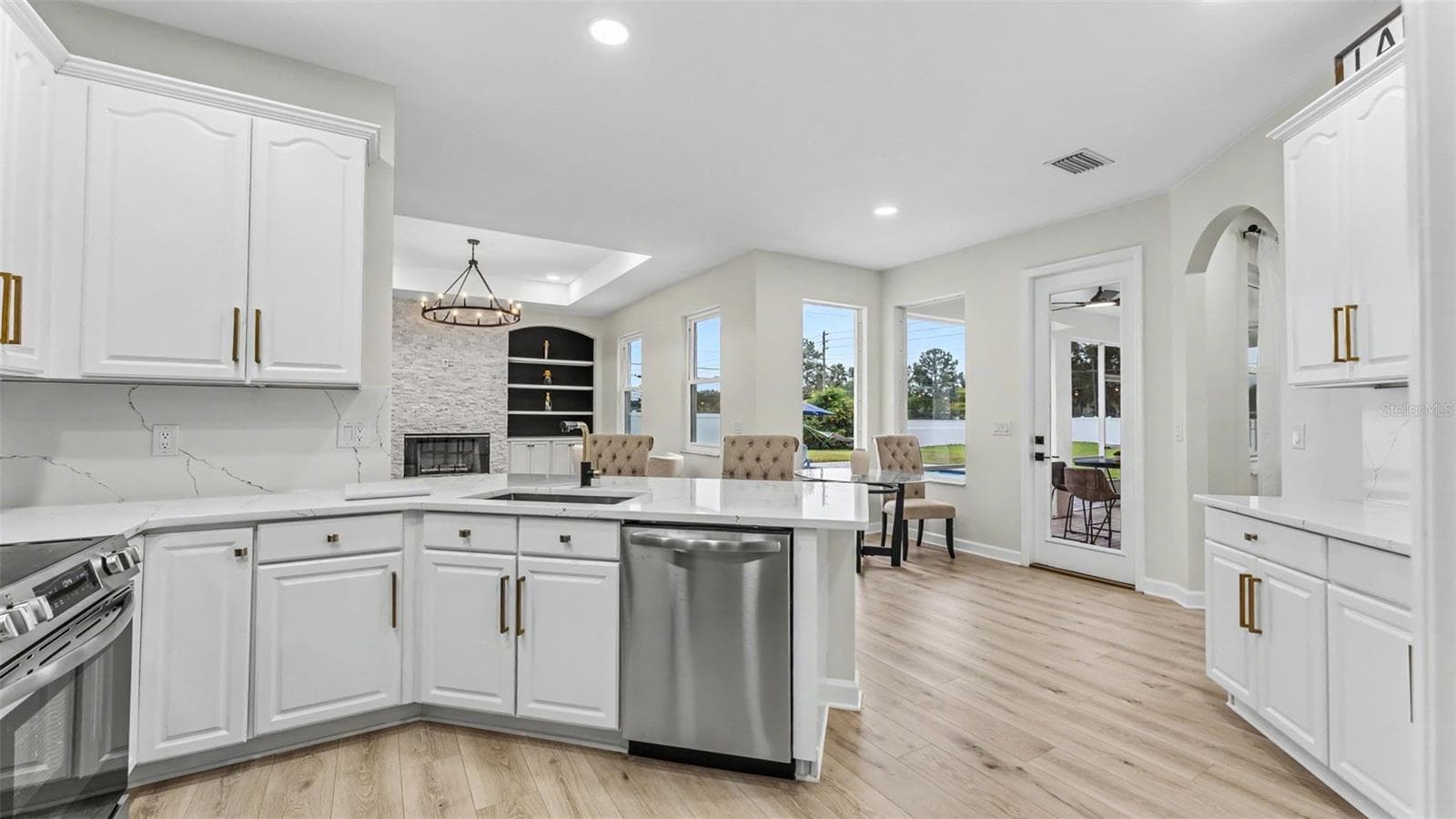 Single Family Residence at 2514 COLONEL FORD DR, LAKELAND, photo 16 of 55