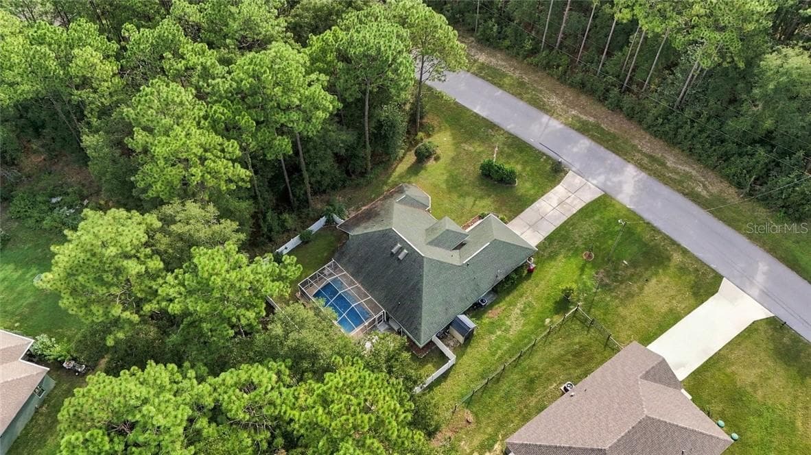 Single Family Residence at 8090 N Golfview DR, CITRUSSPRINGS FL 34434, Citrus Springs, photo 3 of 33