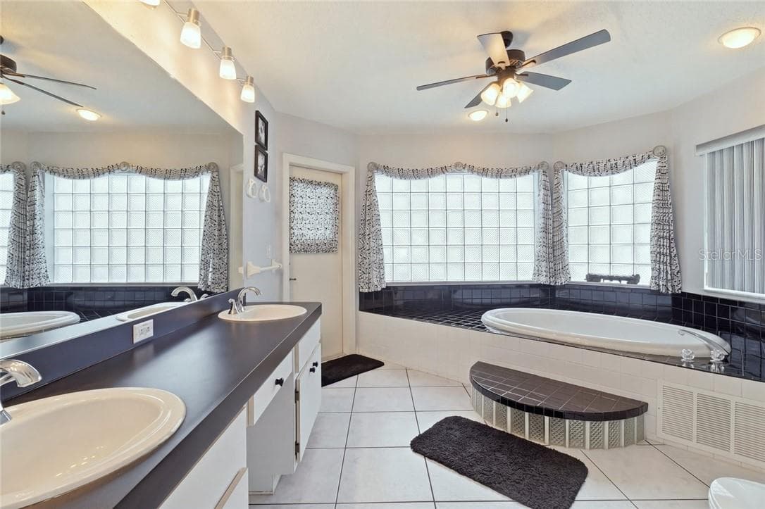 Single Family Residence at 8090 N Golfview DR, CITRUSSPRINGS FL 34434, Citrus Springs, photo 7 of 33
