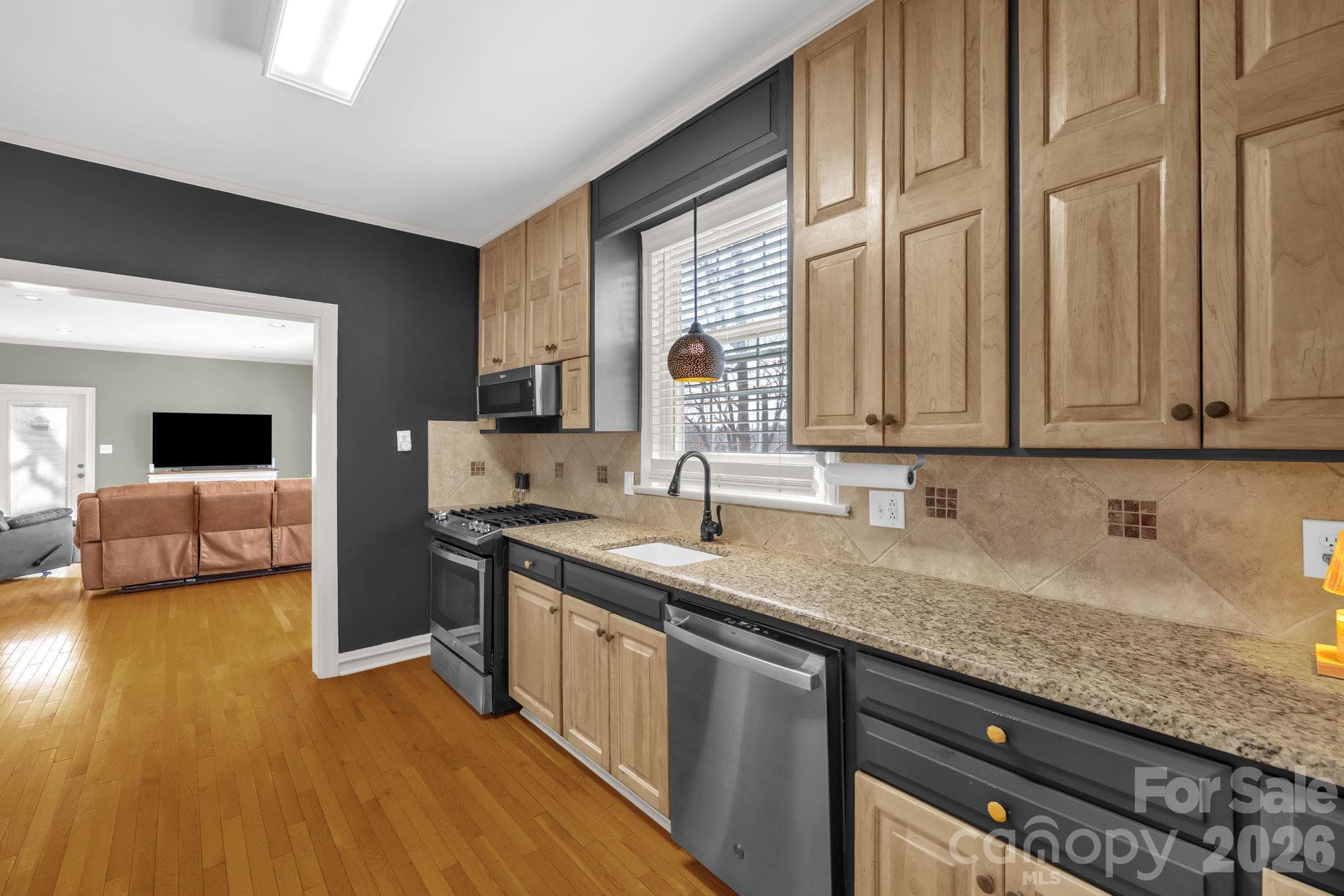 Single Family Residence at 651 Highland Drive, Eden, photo 12 of 42